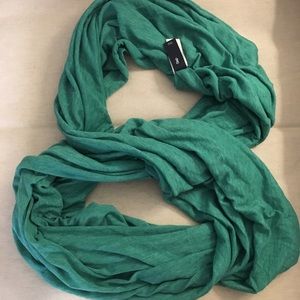 Infinity scarf